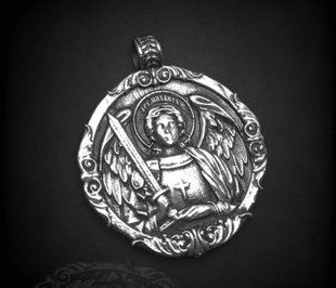 Кулон дукач Архангел Михаїл, 32мм, срібло античне (26321) 26321 фото