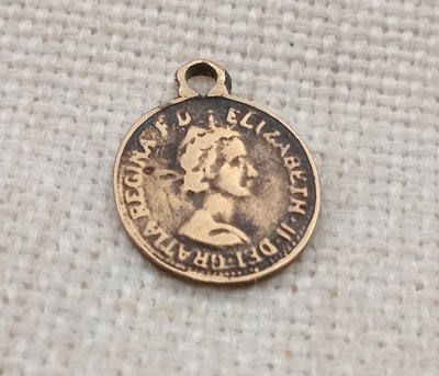 Кулон дукач Елизавета, 17мм, бронза античная (60372) 60372 фото