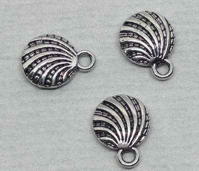 Монета підвіска Мушля, 10мм, колір срібло (1081) 1081 фото