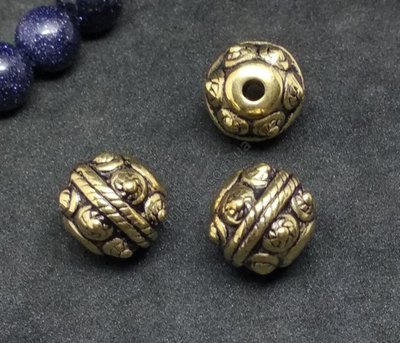 Намистина Великий рогач, 11мм, акрил, золото античне (5644) 5644 фото